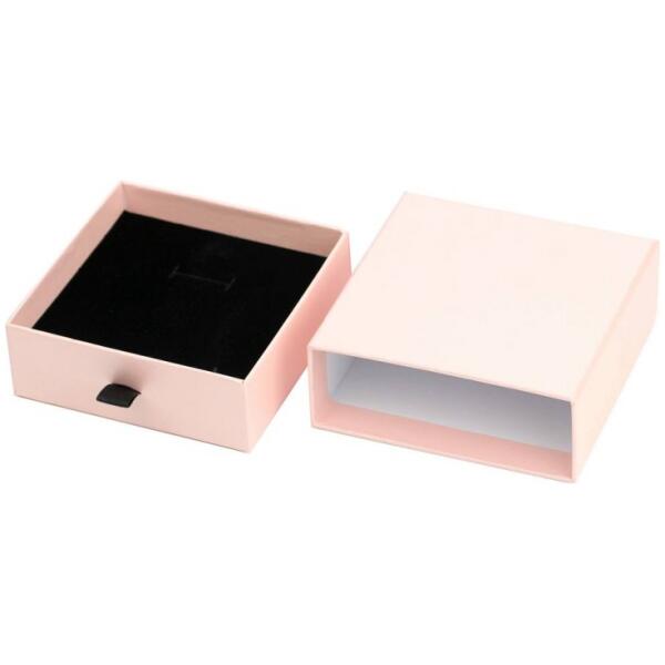 Dekorativ eske for smykkesett halskjede 10x10x3,5 cm Rød - Bilde 6