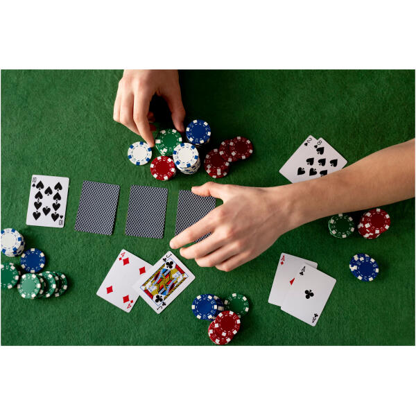 Poker Blackjack Sett 500 sjetonger 2 kortstokker terninger spillmatte lukkbar koffert - Bilde 10
